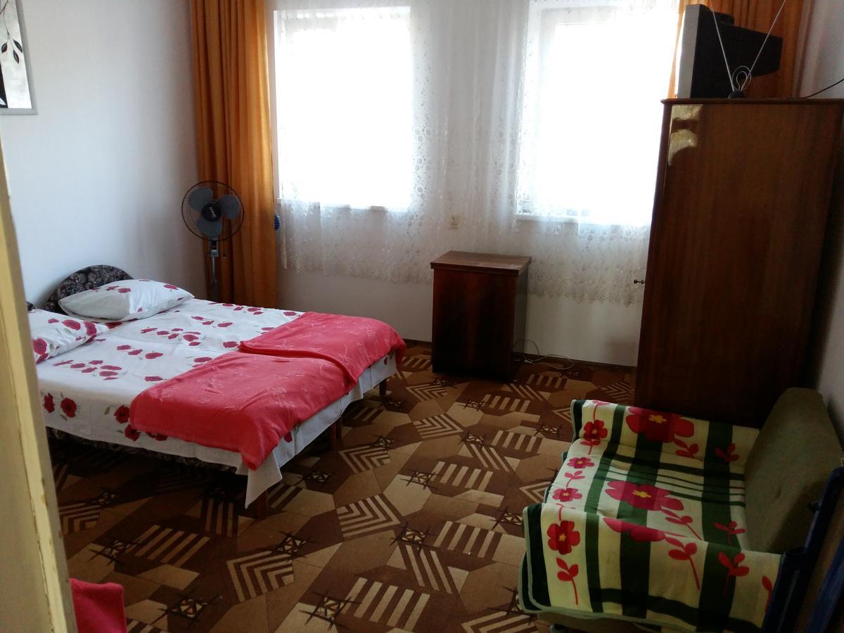 Guest House U Aleny Gagra Luaran gambar