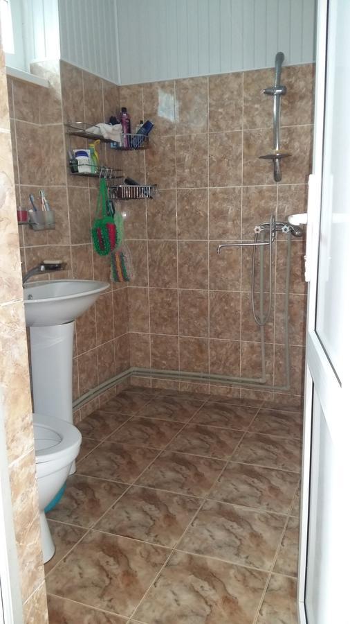 Guest House U Aleny Gagra Luaran gambar