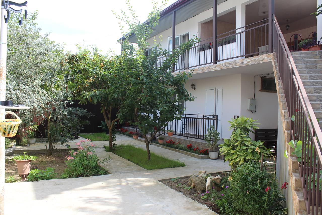 Guest House U Aleny Gagra Luaran gambar