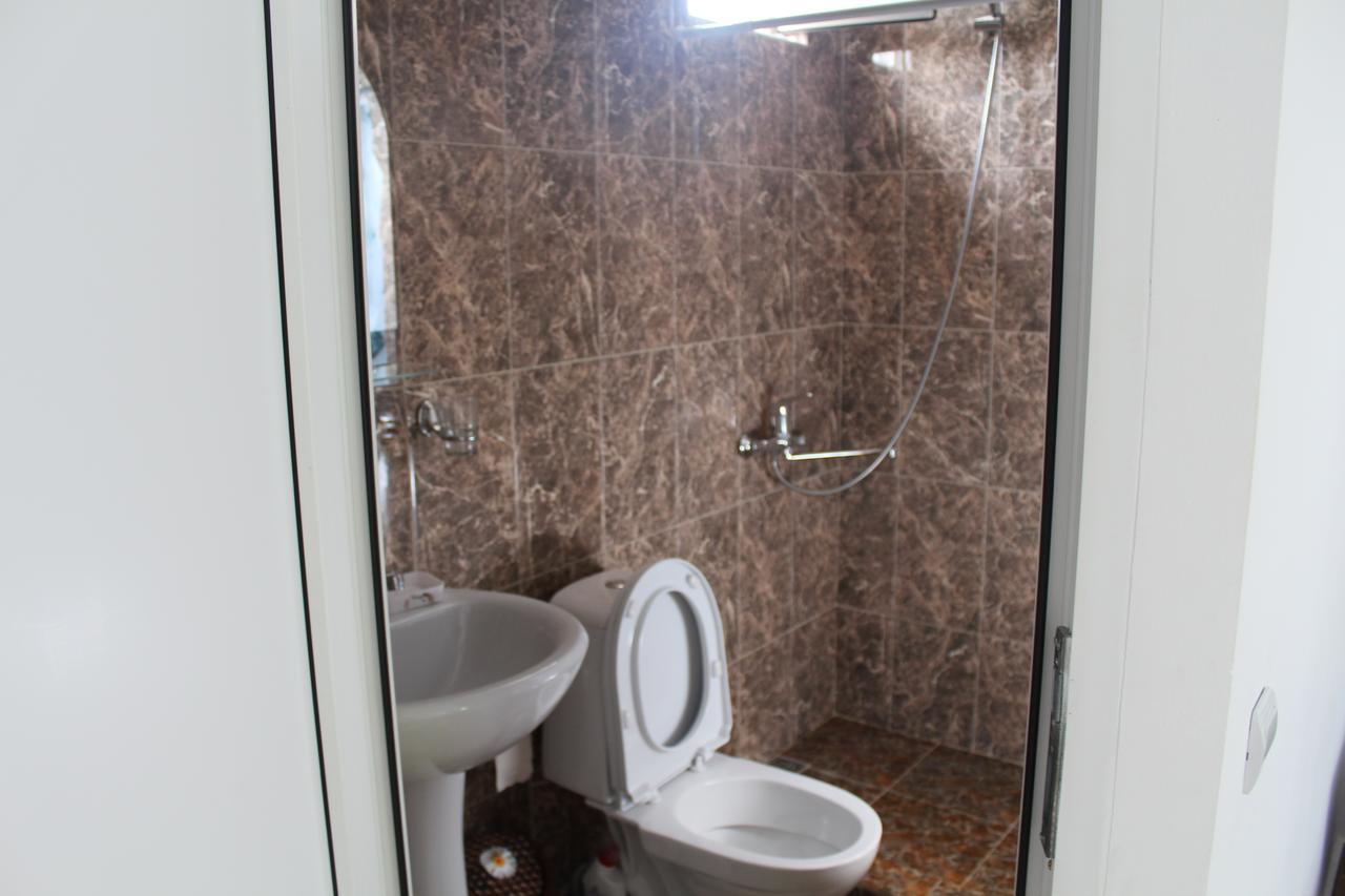 Guest House U Aleny Gagra Luaran gambar