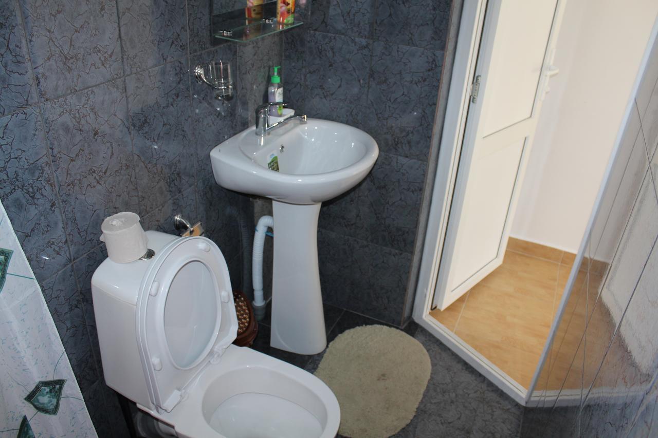 Guest House U Aleny Gagra Luaran gambar
